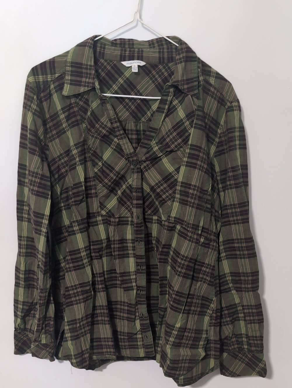 Women’s Fitted Olive Plaid Button-Up Shirt